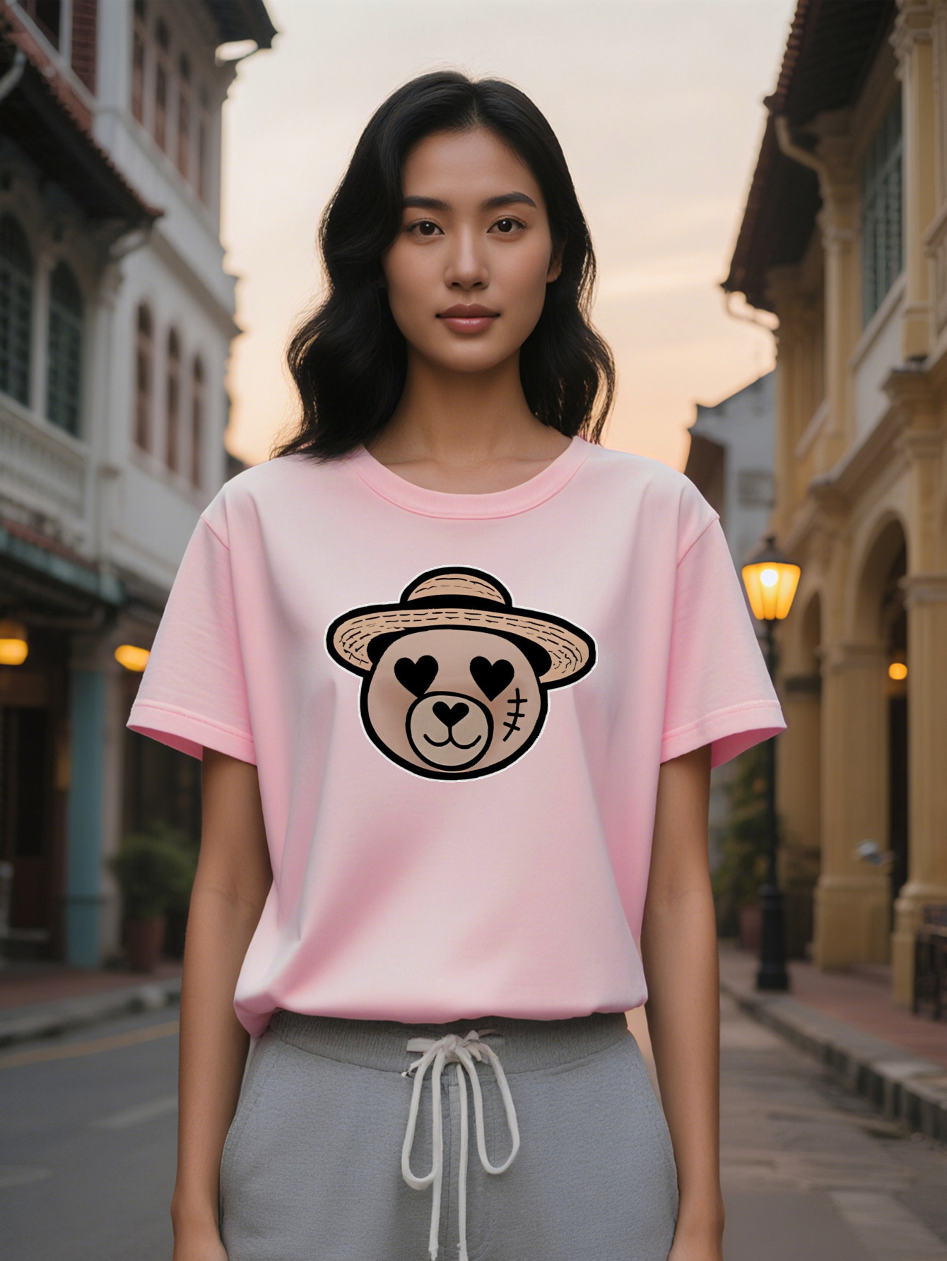 Large XL Women's Casual Graphic T-Shirt with Cartoon Bear Heart Eyes Print Black Round Neck Summer Tee Breathable Regular Fit Plus Size