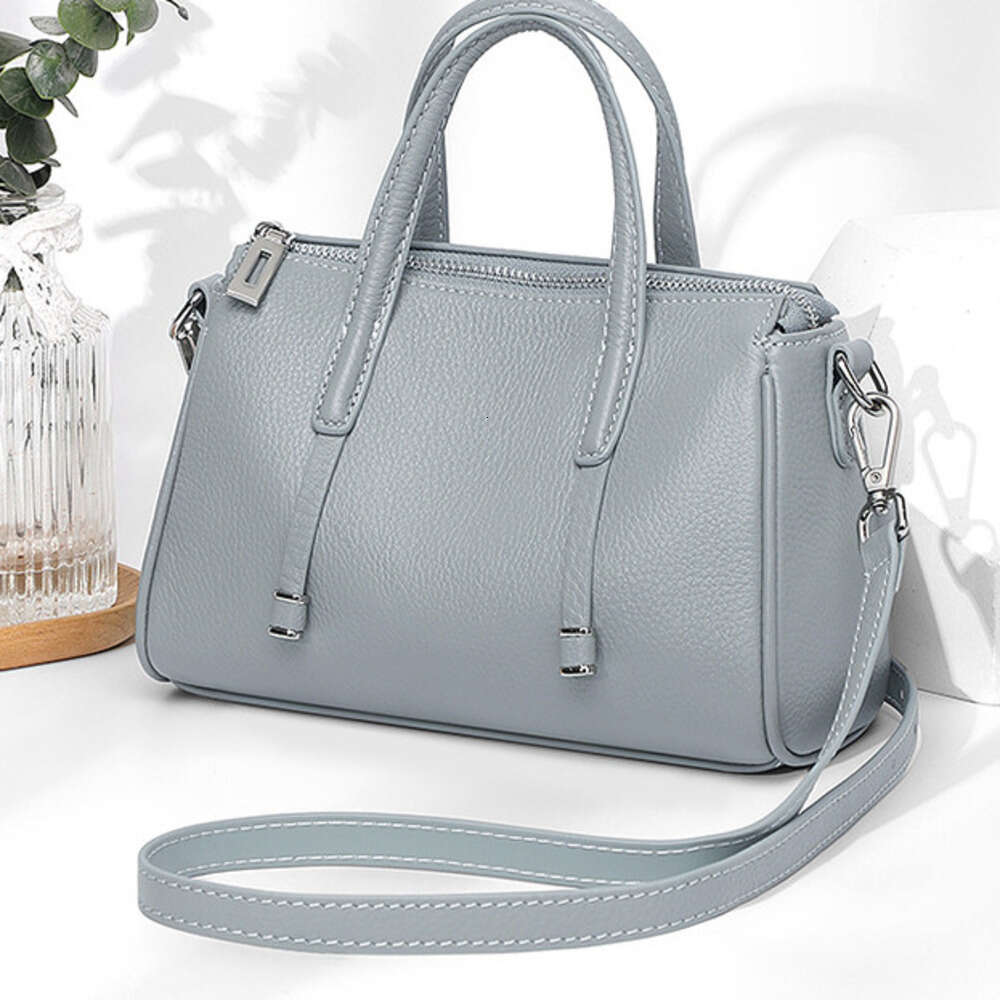 DHEssentials 2025 Spring Top-Grain Leather Boston Bag Women's Large Capacity Crossbody Shoulder Handbag Street Fashion