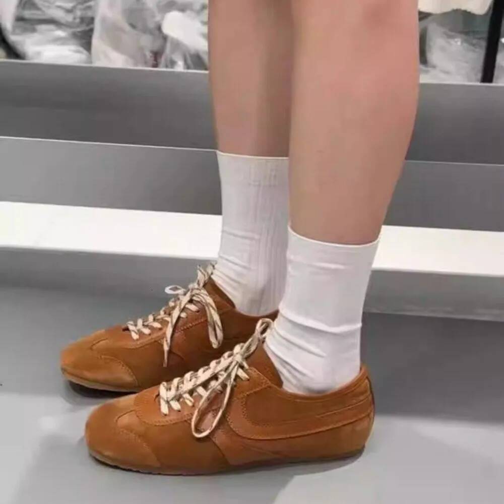 Casual Designer Training Patchwork Lace-up Sneakers Leather Flat Women's Shoes ddmysaturn