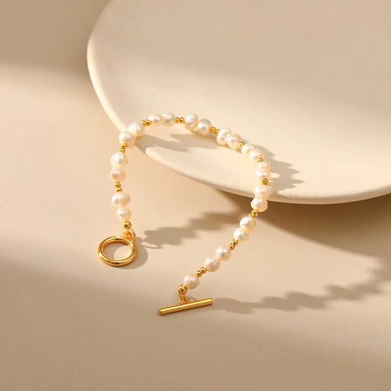 Summer New Fashion Natural Pearl Bracelet for Women Stainless Steel OT Buckle Bangles Korean Design Jewelry Accessories Y250904
