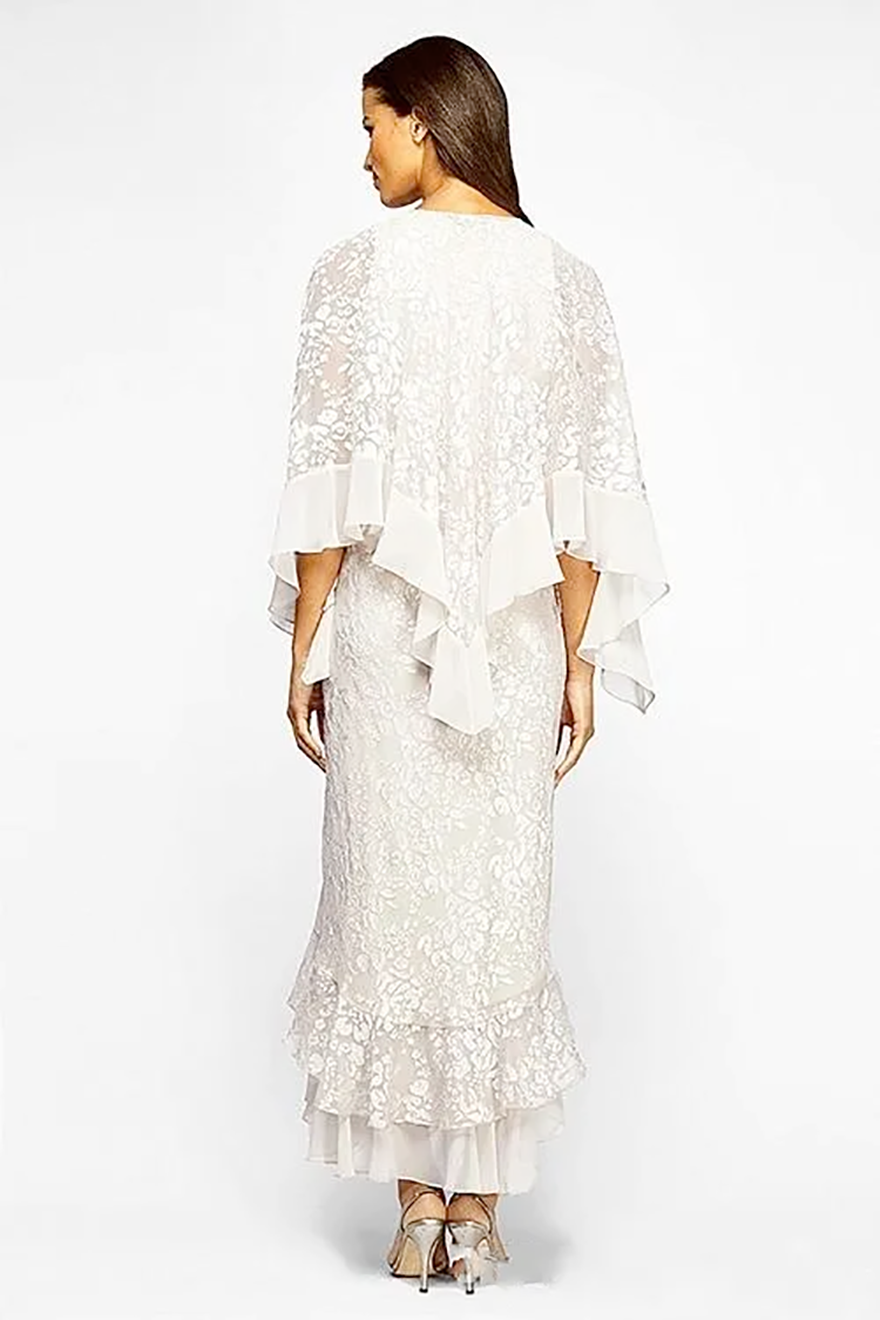 Elegant White Scoop Mermaid Chiffon Mothers Dresses High Low Evening Gowns Mother of the Bride Dresses Plus Size Long Sleeves Jacket