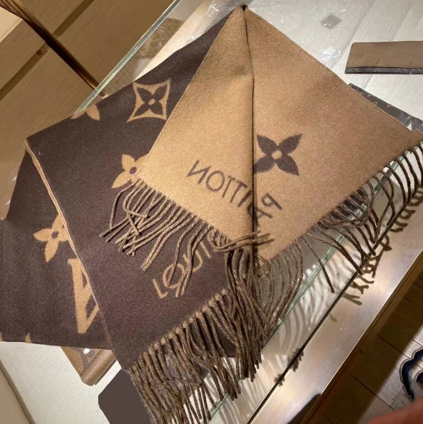 Fashionable Womens … - image