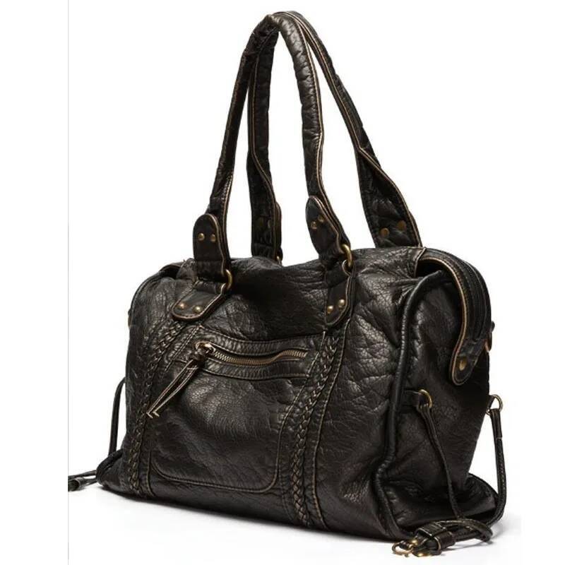 Vintage Large Capacity Women Shoulder Bags Retro Rivet Lady Handbags Tote Soft Pu Leather Crossbody Bag