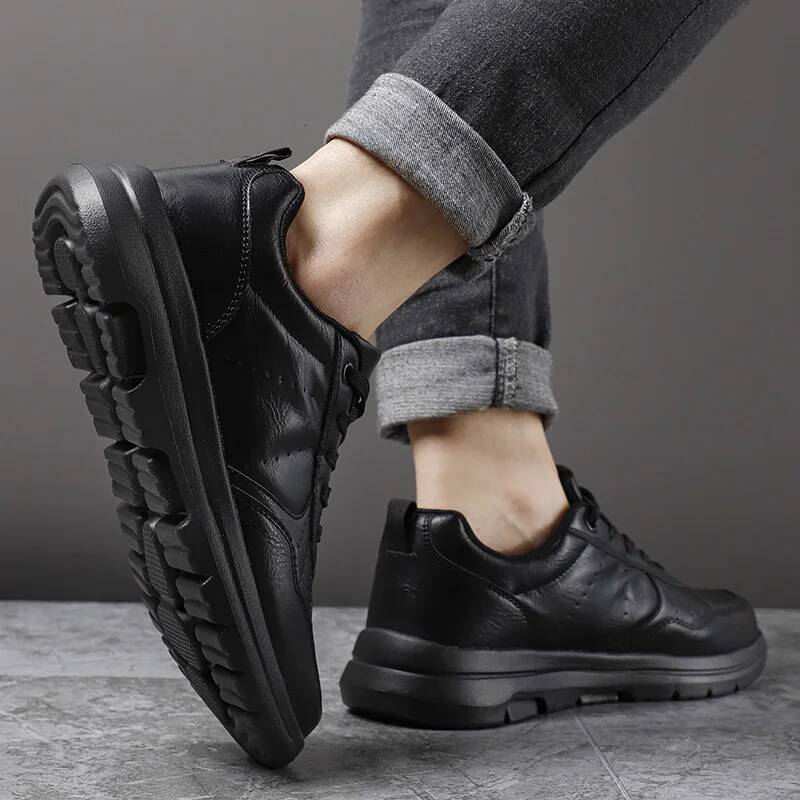 Sport Black Trend Running Breathable Male Sneakers Non-Slip Footwear Men Shoes New Fashion ddmysaturn