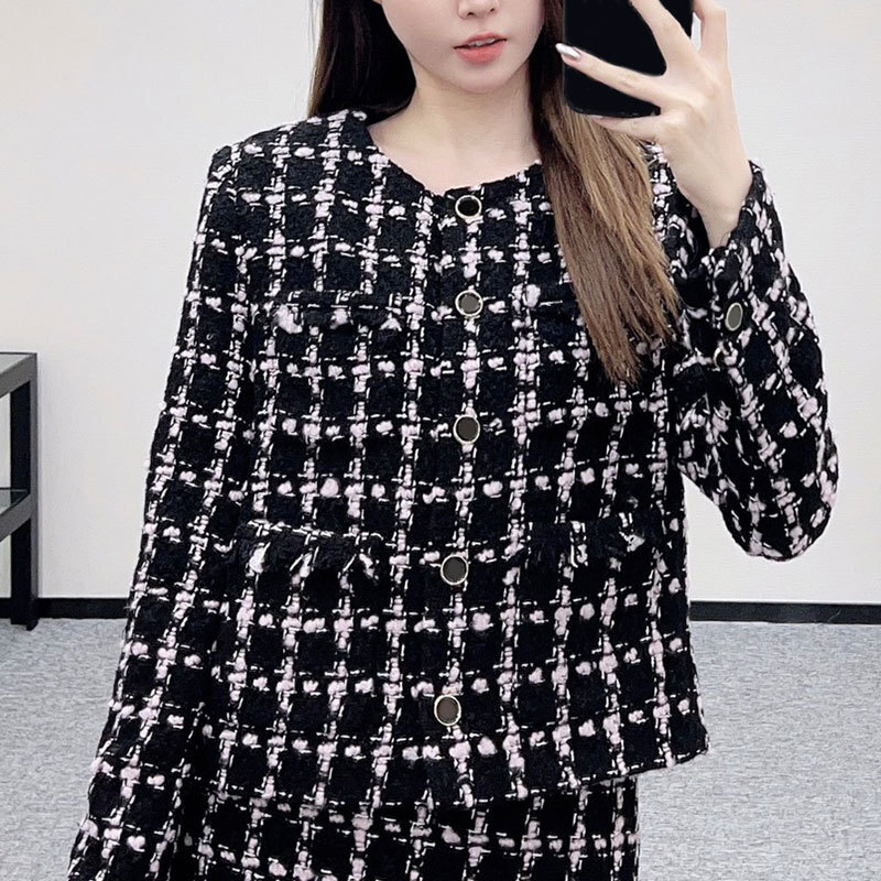 Luxury Retro Ladies Black Tweed Check Stripe Coat, Round Neck Button Down Oversized Wool Blend Jacket Fringe Detail Elegant Clothing S0910