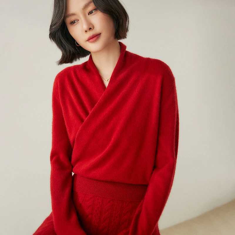 Autumn New 100 Pure Cashmere Knitted Sweater Women High Quality VNeck Pullover Female Winter Fashion Clothes Girls Tops M250904