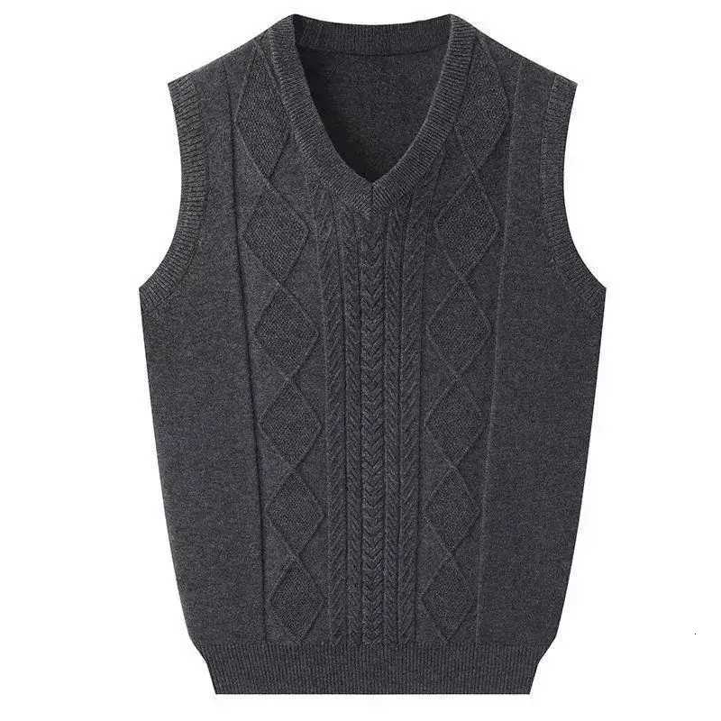 Simplicity Autumn Winner New Men Sweaters Vest VNeck Solid Twisted Flower Screw Thread Thicken Sleeveless Pullovers Knitd TopsXJ250904