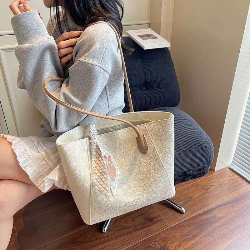 Designer Bag Unique Vintage Clutch Purse Bag For Stylish Women With Fashionable Crossbody And Simple Superstar Show