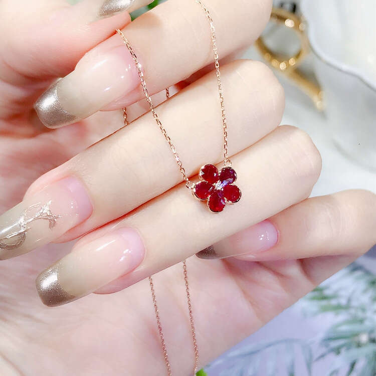 2025 Hot-Selling S925 Silver-Plated Necklace - Simulated Ruby & Clover Pendant, O-Chain, 41-50cm, Fresh Sweet Style for Women