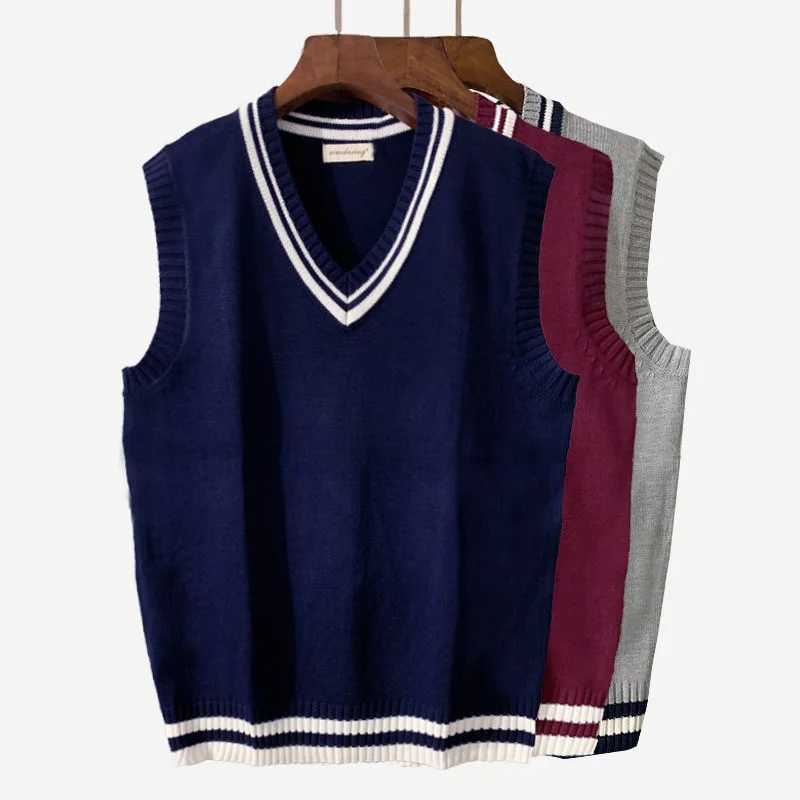 New Mens Fashion Winter Thick VNeck Sleeveless Vest Sleeveless Sweater Cotton School Uniform Cotton Loose Knitting Vest SweaterXJ250904