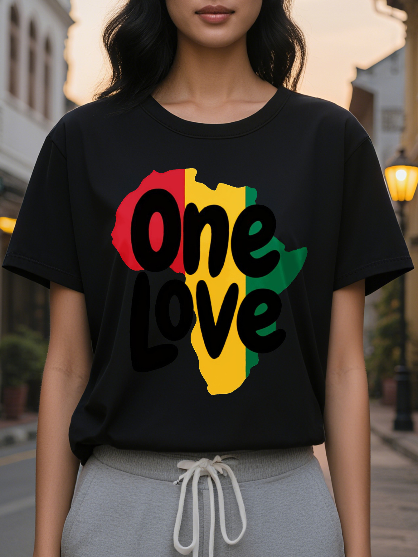 Large XL Juneteenth One Love Africa Map Graphic Print T-Shirt Women's Casual Short Sleeve Crew Neck Top with Pan African Plus Size