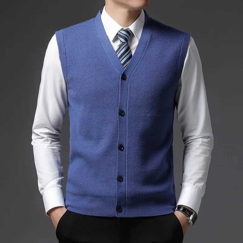 Mens Winter Knit Sweater Vest Young Mens Solid Color Allinone Wool Vest Cardigan Top Mens WearXJ250904