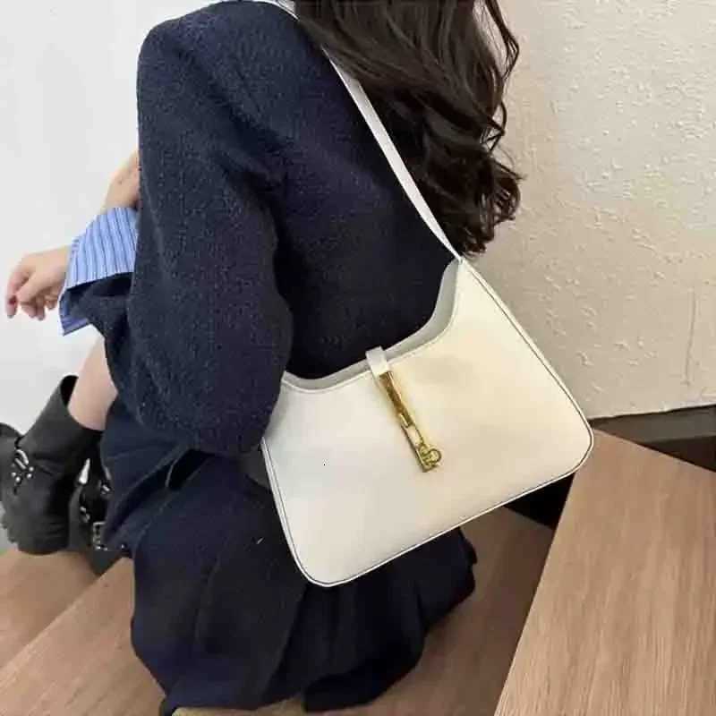 PU Leather Shoulder Bag for Women Casual Solid Color Design Handbags Purse 2025 Fashion Shopper Clutch Womens Bags Z250903