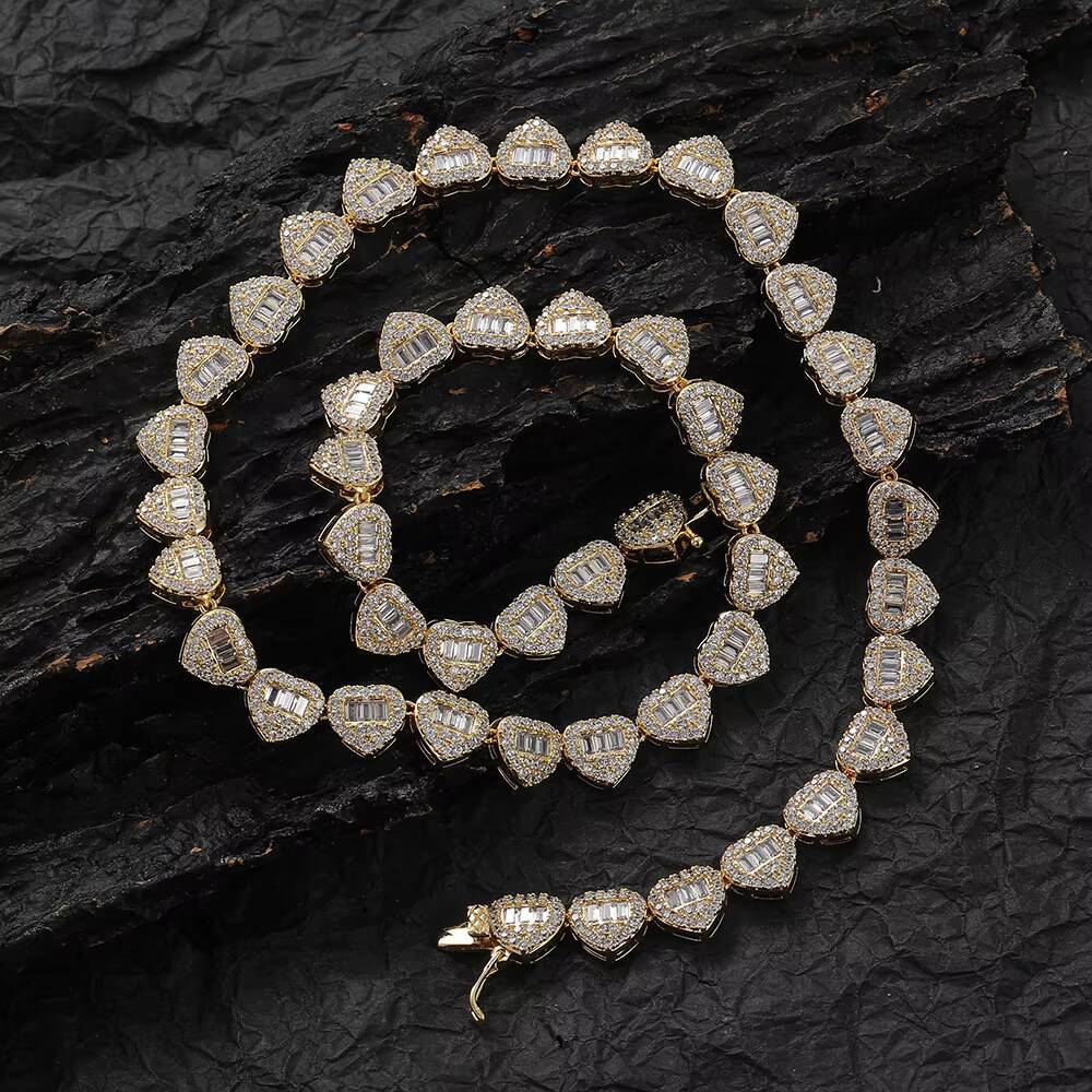 8mm Hip Hop Zircon Peach Heart Iced Out Zircon Necklace Fashion Trend Heart Shaped Tennis Chain