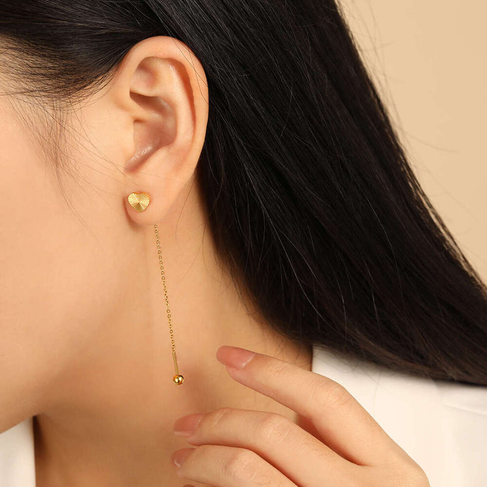 Korean Style Niche Design Simple Laser Surface Heart Ear Thread Fashion Personality High-end Gold Titanium Steel Anti-loss Earrings
