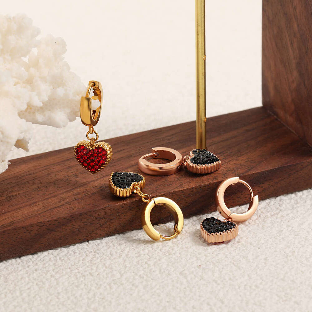 New Korean Ins Style Light Two-tone Full Dia Love Heart-shaped Ear Buckle fashion Niche Design Sense Titanium Steel Earrings