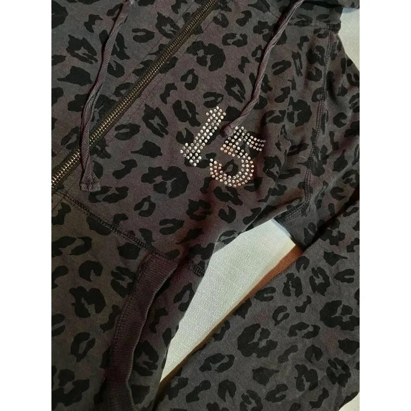 American leopard print geometric graphic ironing highquality slim longsleeved hoodies women Y2K niche simple casual sweatshirt 250904