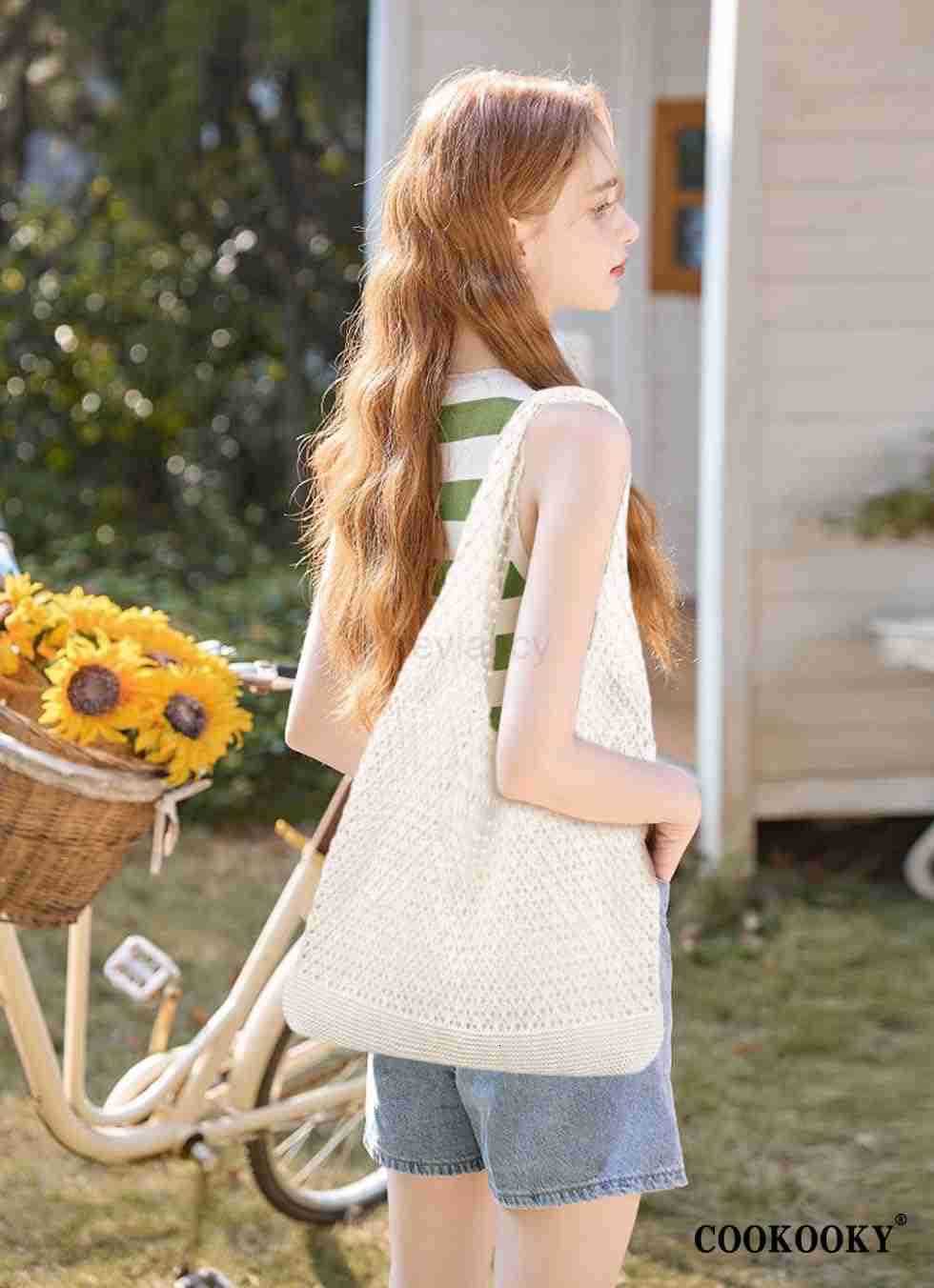 Crochet Beach Tote bag Summer Beach Bag for Women Aesthetic Mesh Tote Bag Hippie Bag Knit BagW250904