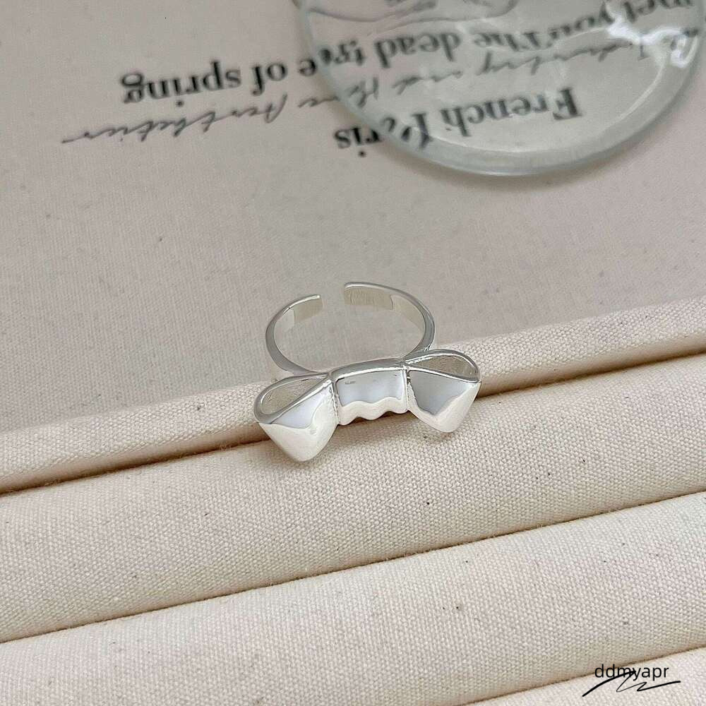 Collections Korean Style INS Wind Niche Design Bowknot Minimalist Fashion Versatile Ddmyday High End Brass Ring For Women Ddmyday