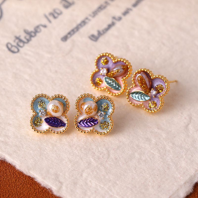 Freshwater Pearl Light High-end New Chinese National Style Female Flower Four-leaf Clover Niche Exquisite Earrings