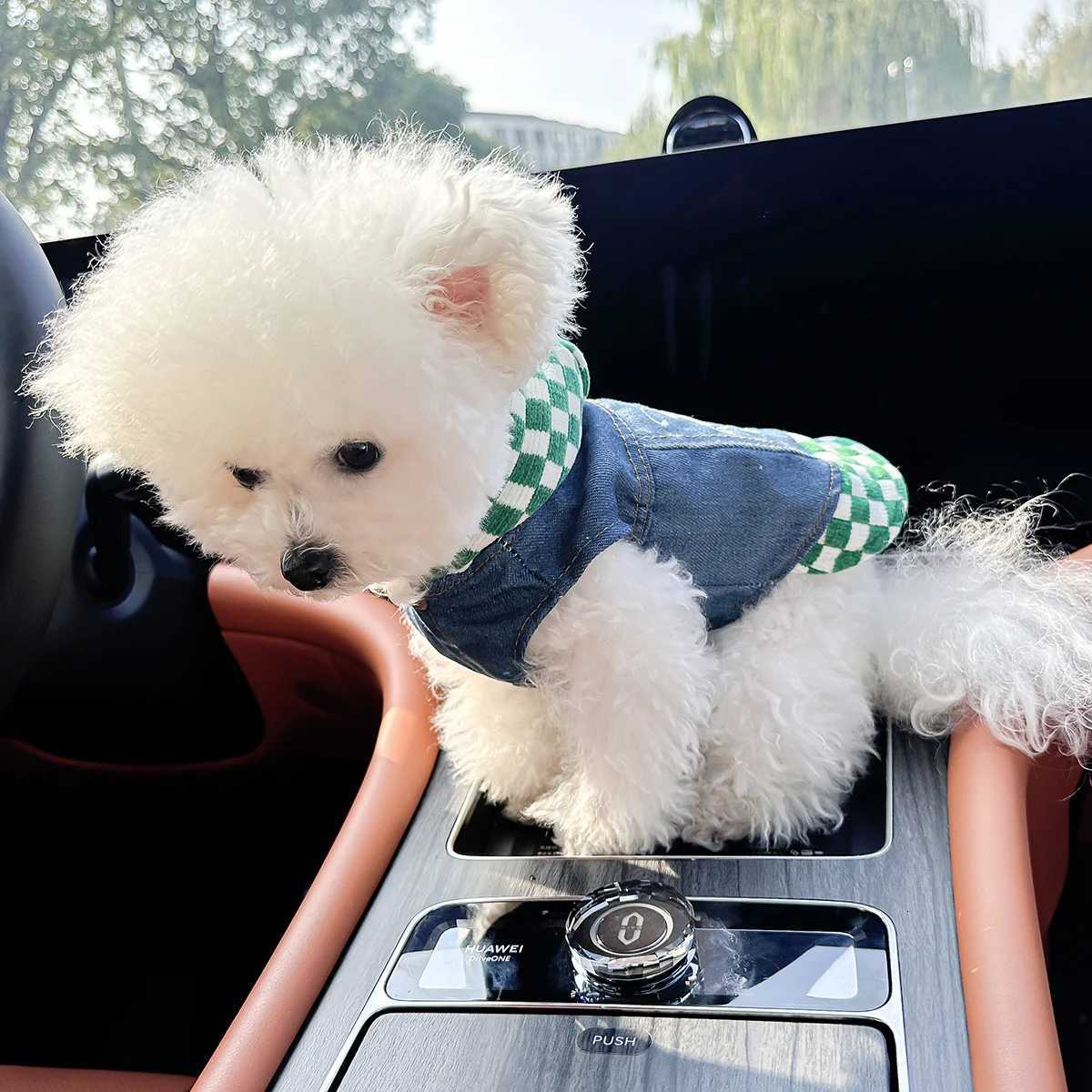 1PC Pet Clothing Spring and Autumn Green White Checkered Star Cowboy Hat Coat Suitable for Small and Medium sized Dogs W250904