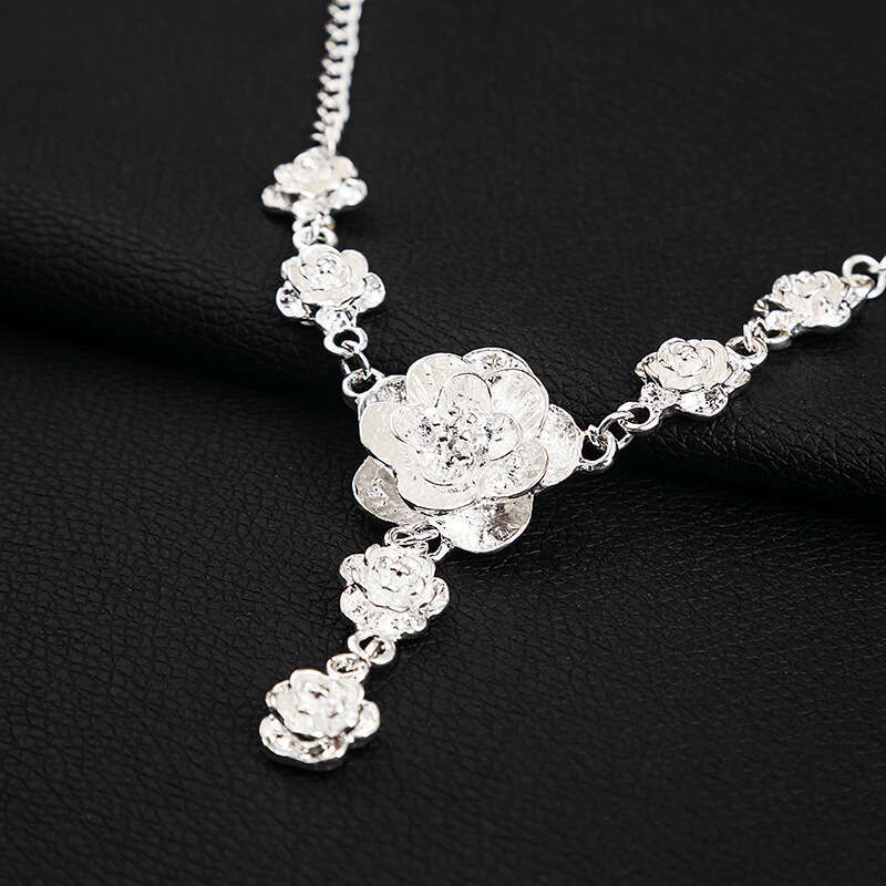 2025 Ethnic Style Silver-Plated Rose Necklace & Miao Silver Retro Flower Bracelet Set - Fashion Floral Jewelry, Wholesale, Sweet Fresh Design for Wome