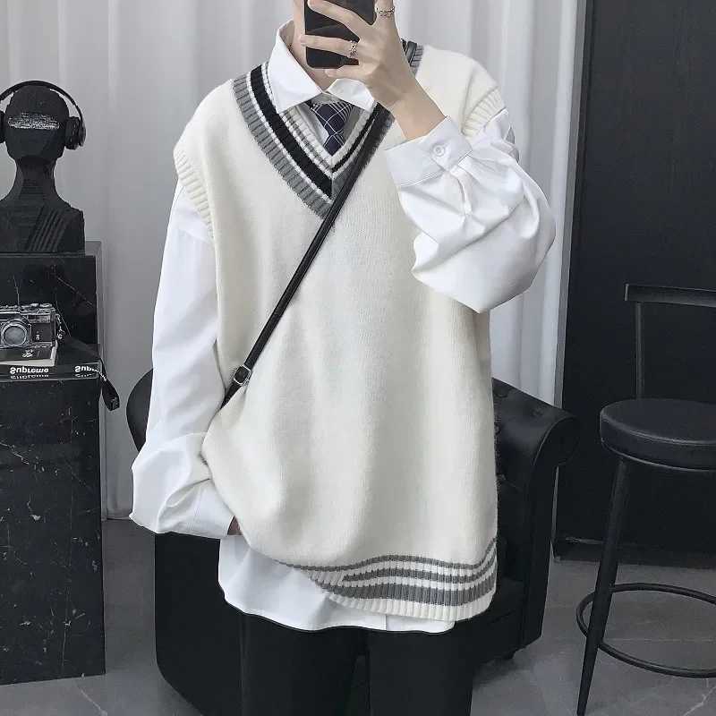 Collegestyle Couples Artistic Knitted Sleeveless Sweater Mens Vest Woolen Vest Mens Autumn and Winter Trendy InnerwearXJ250904