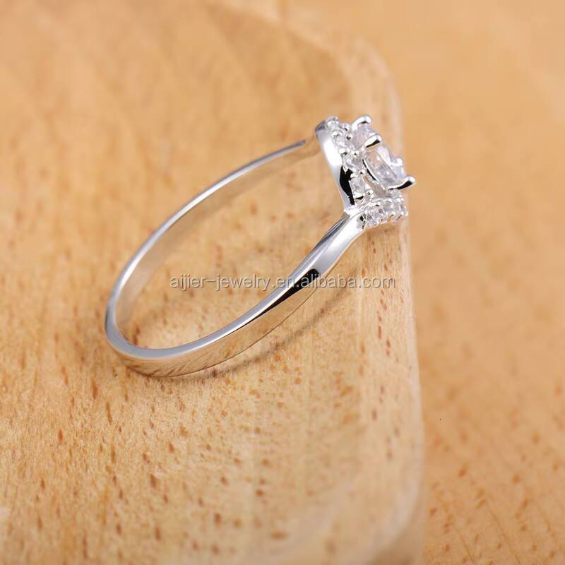 Hola Jewelry Womens Wedding Ring 925 Silver Micro Insert Prong Setting CZ Zircon Geometric Cluster Engagement