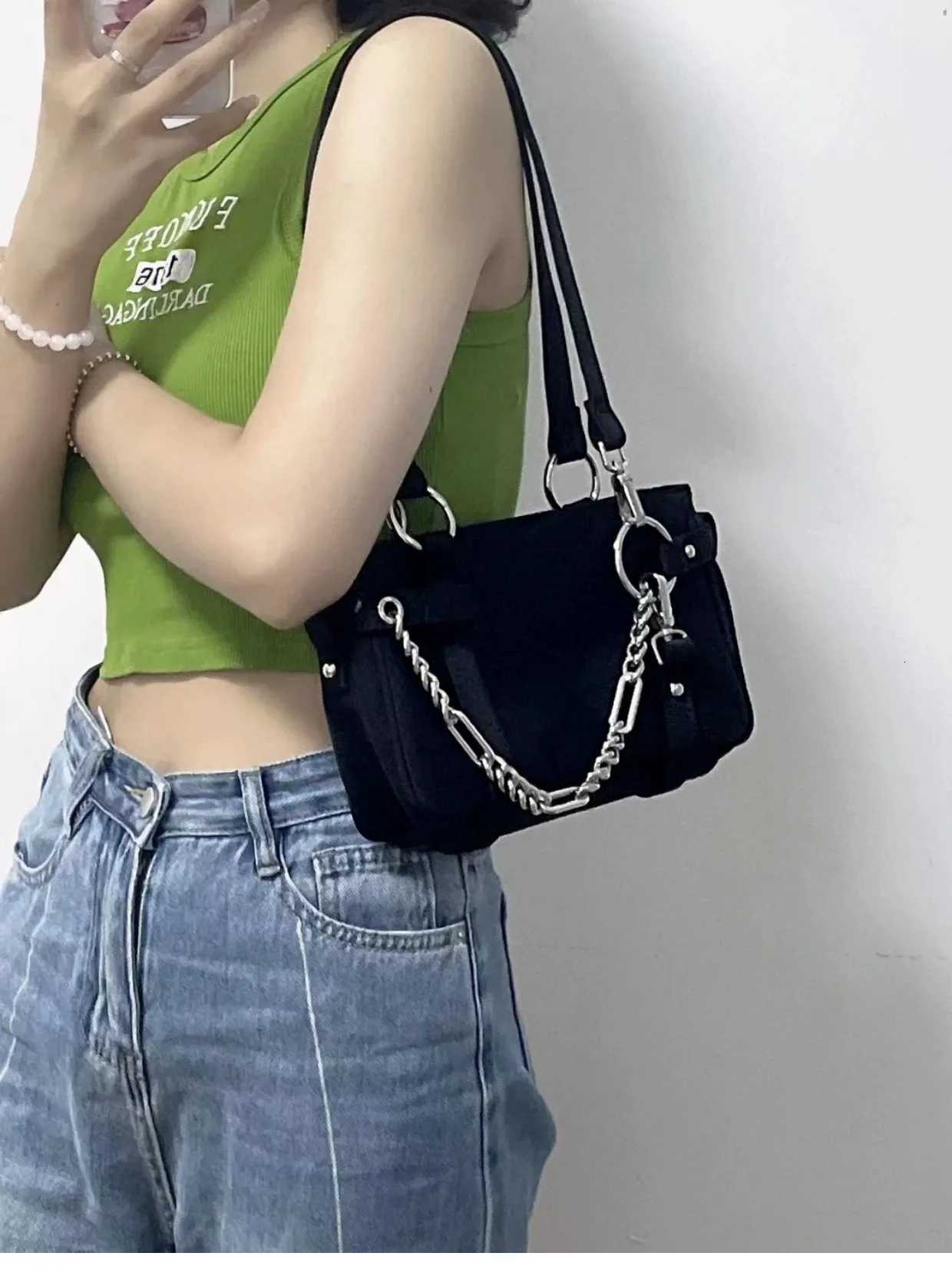 Fashion Design Gothic Chain Ladies Underarm Bag Sweet Cool Y2k Women Square Shoulder Bags Black Pop Female Tote Handbag Purse Z250903