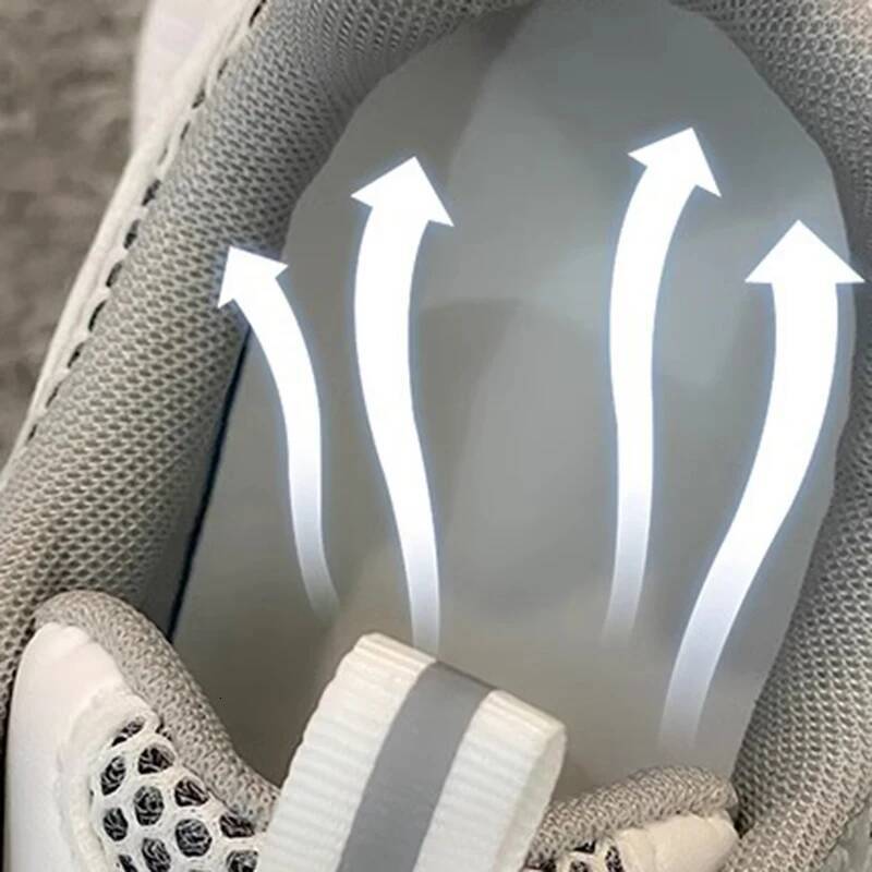 2024 Ladies Classic Luxary Women's Chunky Sneakers Thick Sole Female Sports Running Casual Fiess Vulcanize Shoes ddmysaturn