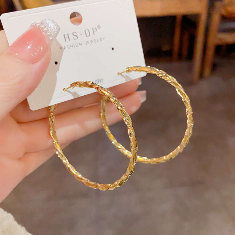 DH collections European - American Style Exaggerated Large Geometric Ear Hoops for Women.