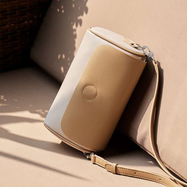 High-end 2025 New Niche Design Crossbody Mini Round Handbag Shoulder Bag for Women