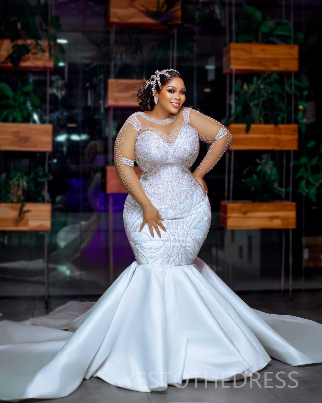 2025 Plus Size Off White Wedding Dress Bridal Gowns For Bride Mermaid Wedding Gowns Sheer Neckk Illusion Long Sleeves Pearls Beaded Lace Bridal Dress 