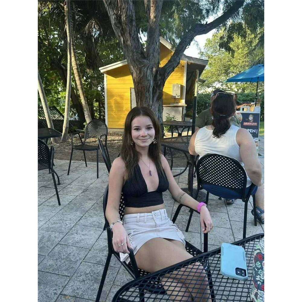 Sexy Solid Backless Crop Halter Women Summer 2024 Y2k Clothes Grunge High Street Style Club Sleeveless Cami Top Streetwear