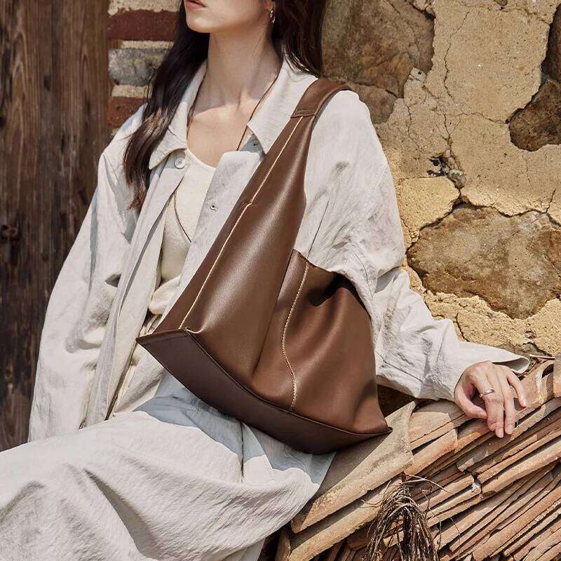 2025 New Tote Large-Capacity Commuter Shoulder Genuine Women's Bag Soft Leather