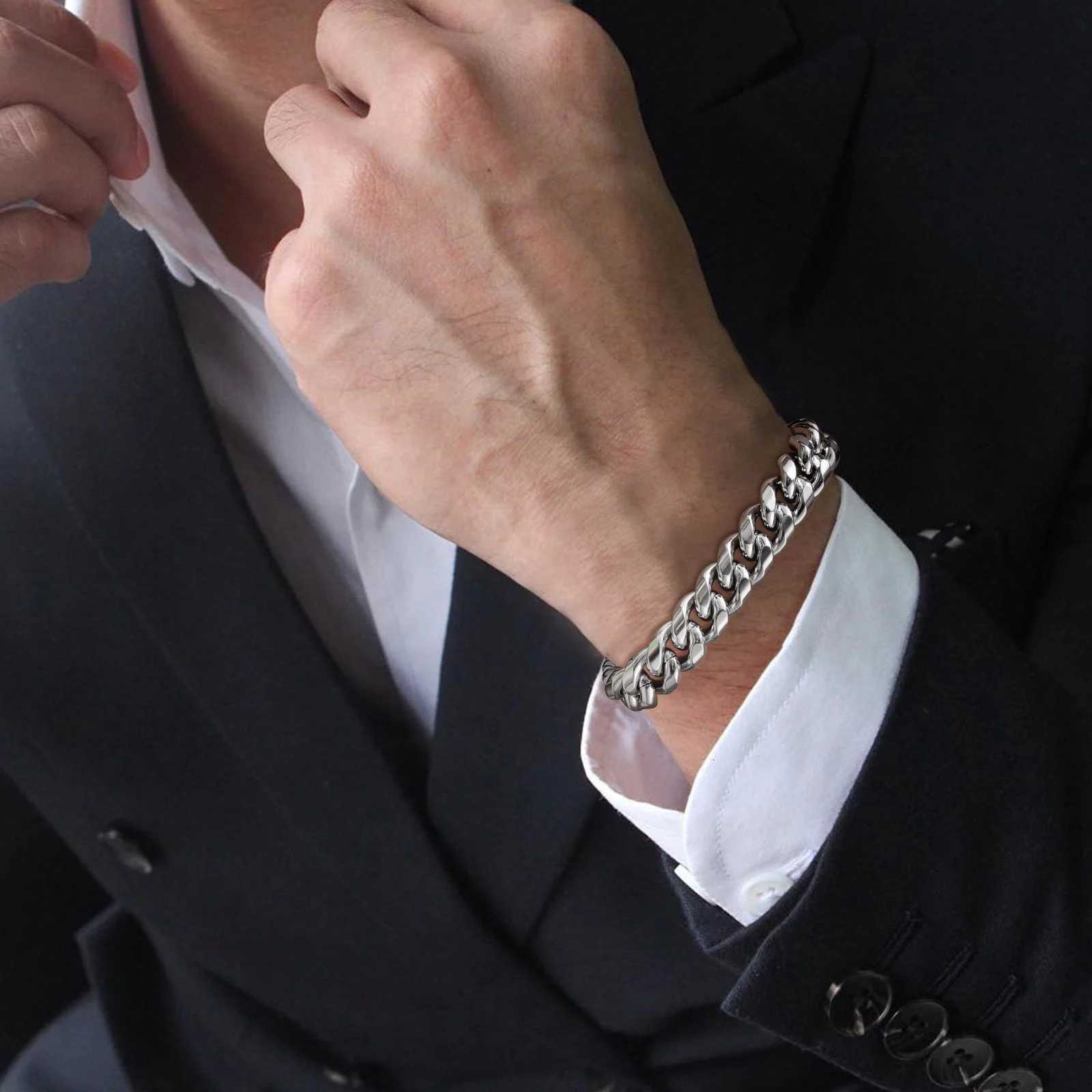 Vnox 18cm20cm22cm Stainless Steel Bold Cuban Bracelets for Men Women6mm8mm10mm12mm Width Miami Curb Links Wristband Gift W250904