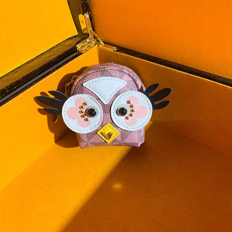 2025 Spring Popular Owl Coin Purse Pendant Keychain Luxury Retro European Style Women's Small Bag Brown Pink White Black