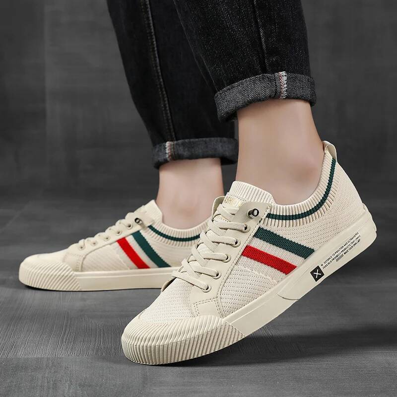 New Men's Breathable Comfortable Indoor Training with Soft Lightweight Sneakers Mesh Fashionable Minimalist Running Shoes ddmysaturn