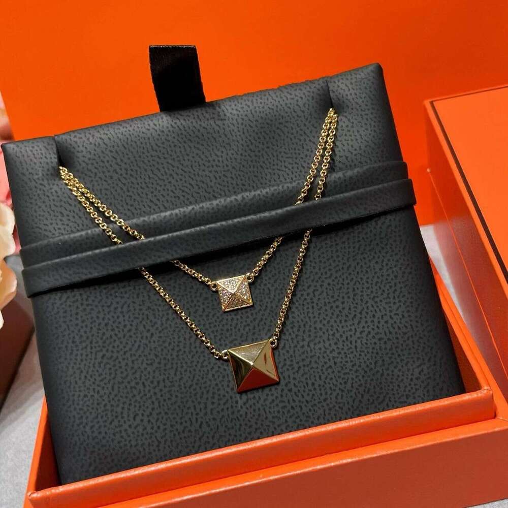 DHcollections V-Gold Square Polished Rivet 3D Necklace with Diamond-Inlaid Pendant, Minimalist Geometric Double-Layer OT Clasp Collarbone Chain,pring