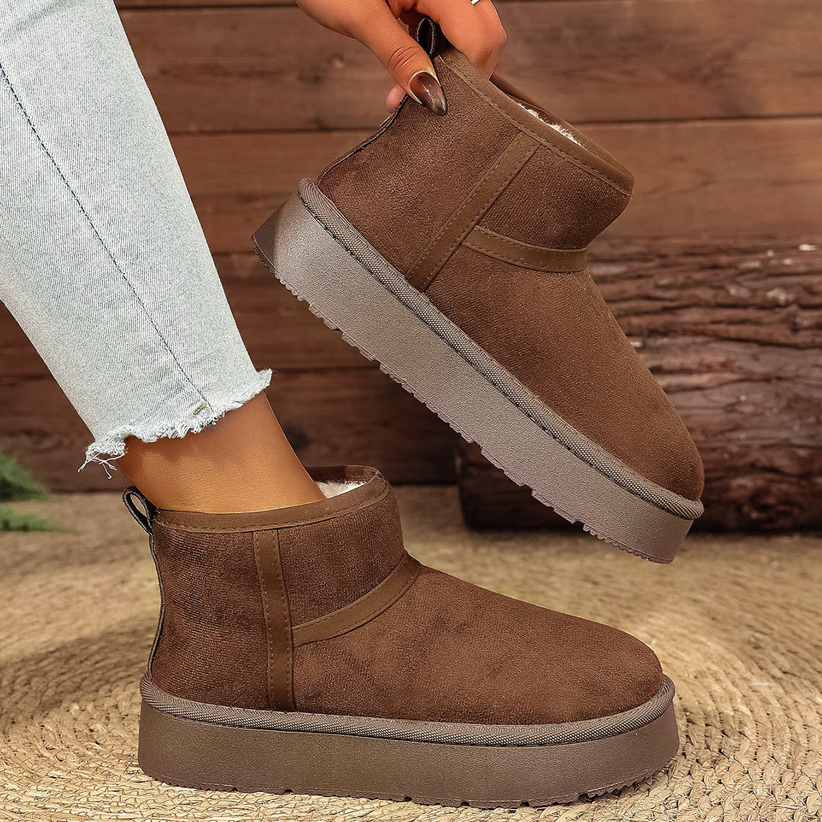 Free shipping designer Boots Snow boots women in winter thick warm short boots with added fleece cotton shoes