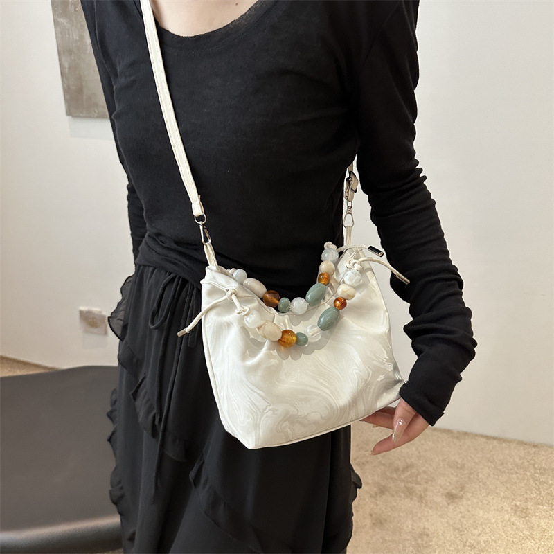 New Women s Crossbody Bag Handbag New Fashion Niche Solid Color Autumn New Designer Bag Bead Handheld Women s Shoulder Bag