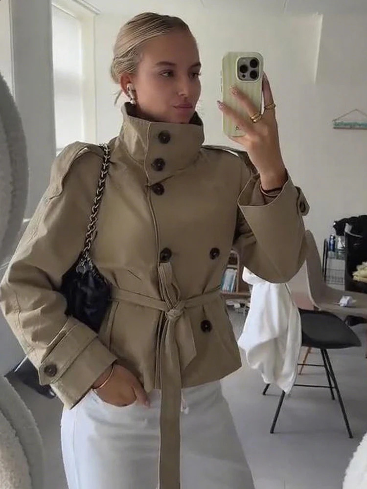 Fashion Stand Collar Belt Trench Coats For Women 2025 Autumn Long Sleeve Double Breasted Jacket Lady High Street Chic Outerwear 250904