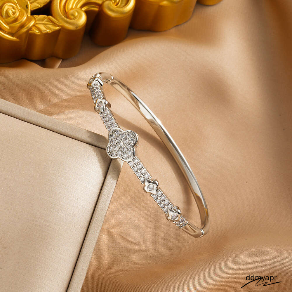 New Full Zircon Bracelet Open High-End Design With Inlaid Dias For Women Ddmyday Four-Leaf Clover Non-Fading Ddmyday
