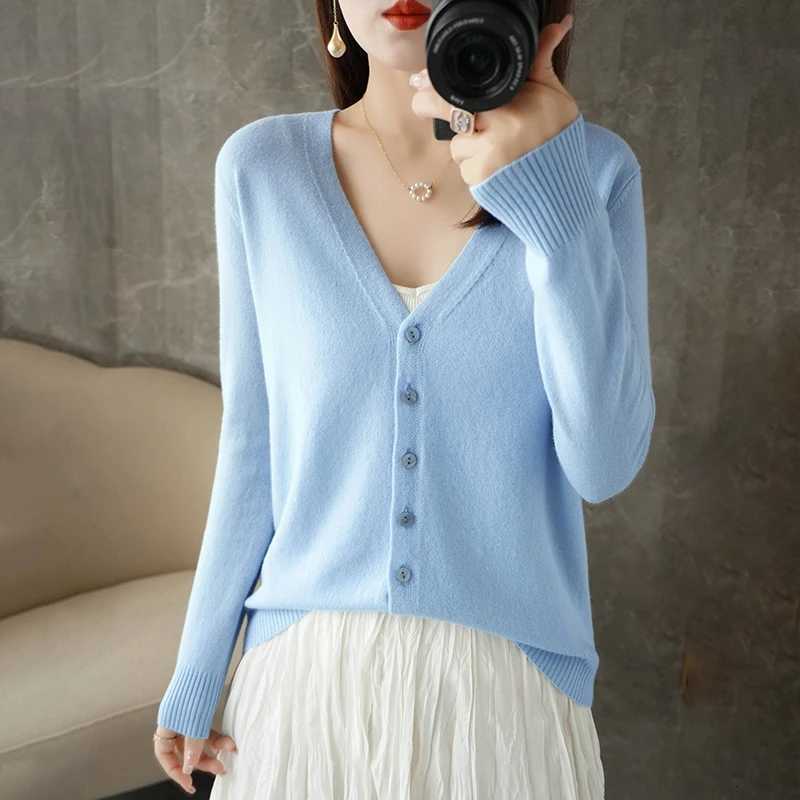 2025 new VNeck Temperament Small Fragrance Womens Knitted Sweater Coat Special Cardigan ZHI D035 M250904