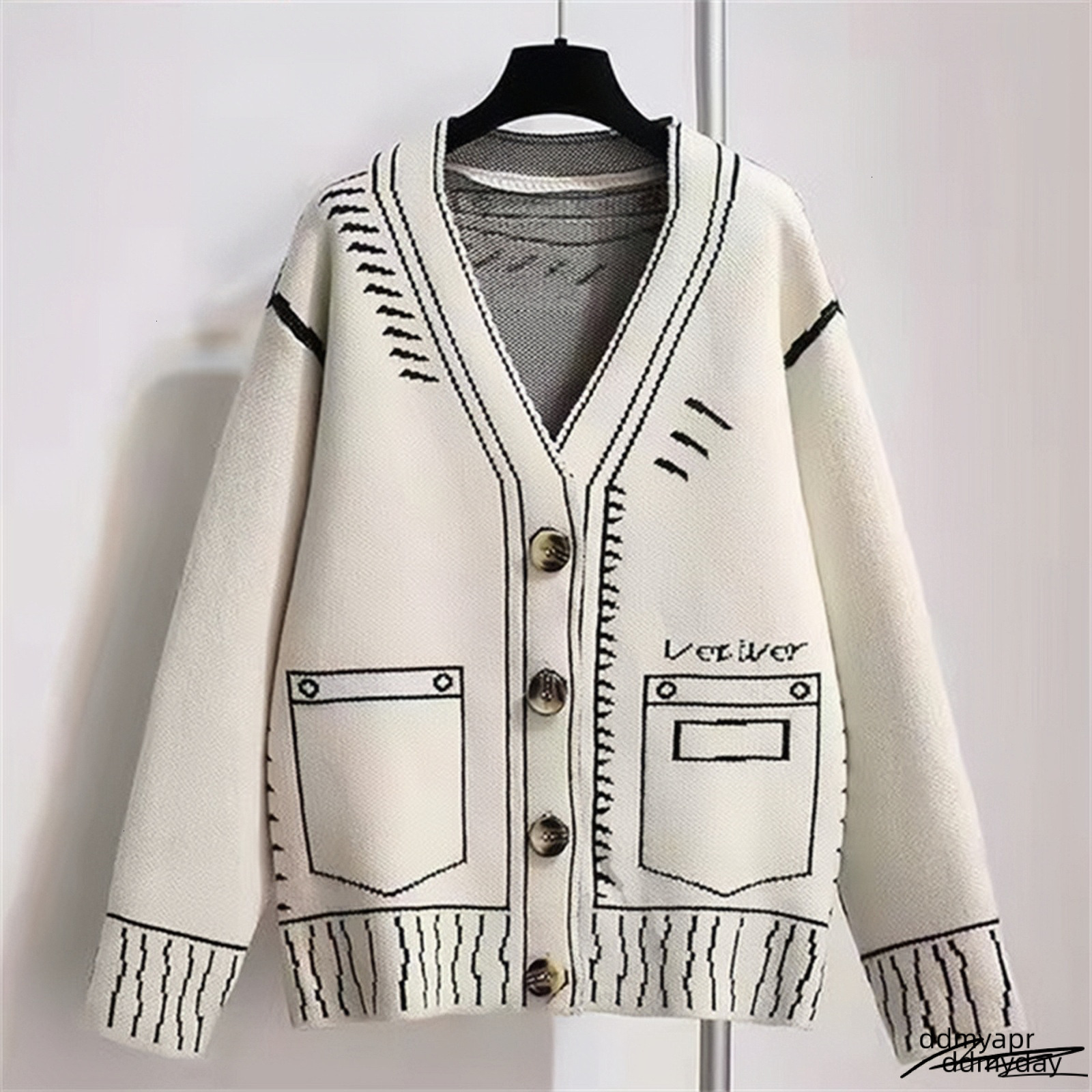 Maoning Autumn Winter Sweater Black And White Oversized Jacquard Loose Lazy Style Knitted Womens Cardigan Ddmyday