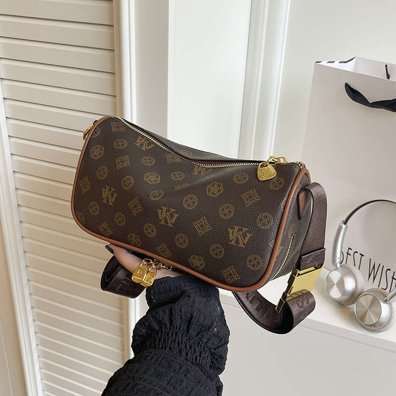 Designer Fashion Shoulder Bags Wide Strap Crescent for Women 2025 New Pattern Printed Ladies Chest Single Shoulder Crossbody Bag