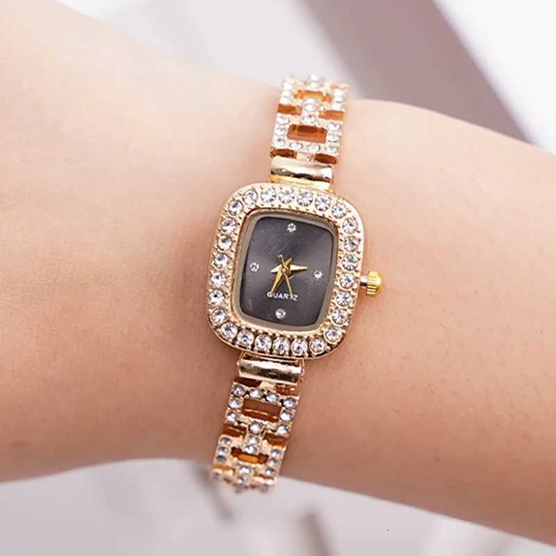 Crossborder new small square bracelet pl wens watch adjustment square chain diamond set small ladies quartz watch X250904