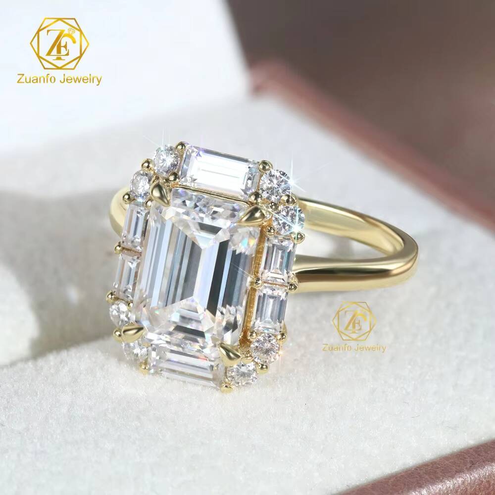 Factory High Quality Custom 7X10mm 14K Gold Engagement Wedding Jewelry 35 Moissanite Emerald Cut Moissanite Diamond Iced Style Rings