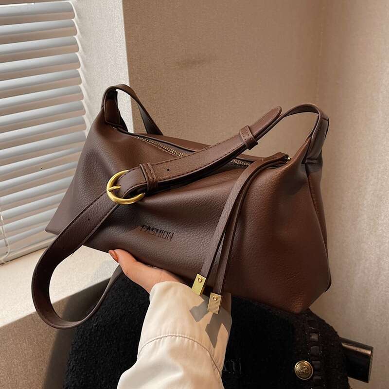 Large Capacity Free shipping designer Women's Spring and Summer Fashion Shoulder Textured Crossbody Class Commuting Tote Bag