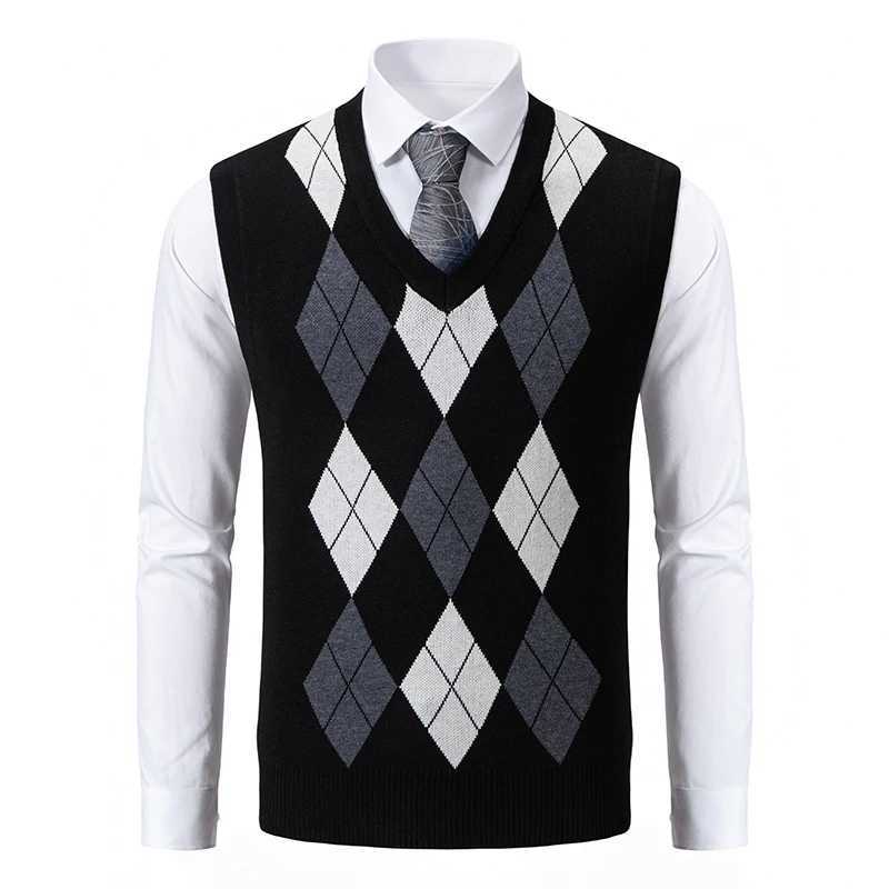 Mens Soft Sweater Vest Spring Autumn Sleeveless Knitted Pullover Husband Dad Fashion Knitted Vests Black Grey Plaid S2XLXJ250904